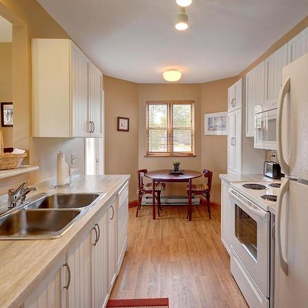 Jardin Du Village By Chez Tremblant มงต์-ทร็องบล็องต์ ภายนอก รูปภาพ